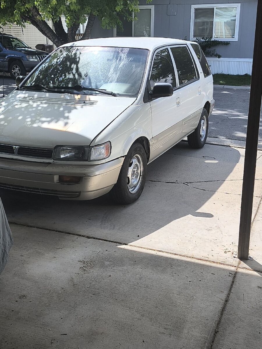 1992 mitsubishi expo wagon brown sp 4x4