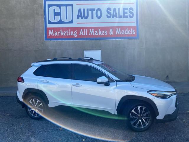 2022 toyota corolla cross xle