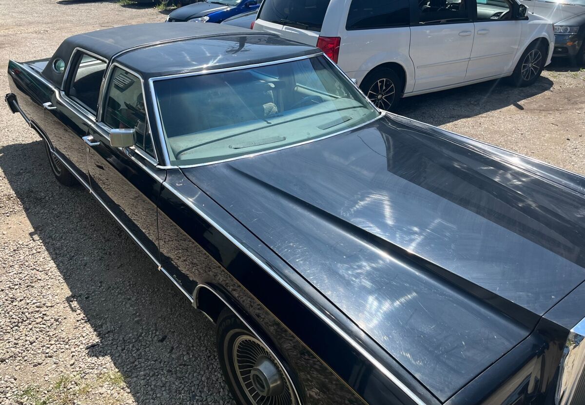 1979 lincoln continental town car part of an estate sale