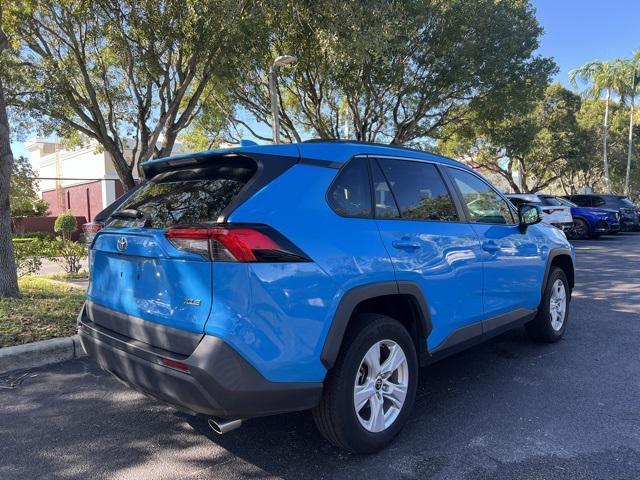 2021 toyota rav4 xle
