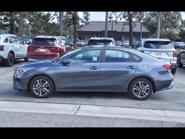 2024 kia forte lxs