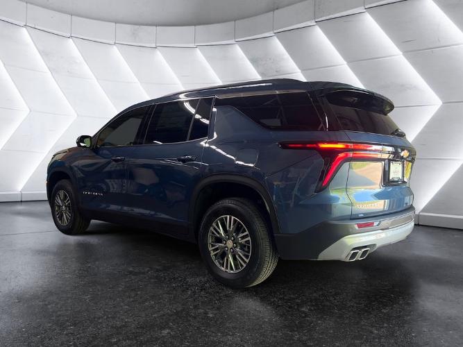 new 2024 chevrolet traverse lt