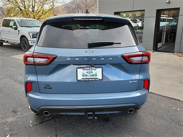 2024 ford escape st-line select