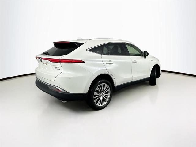 2021 toyota venza xle