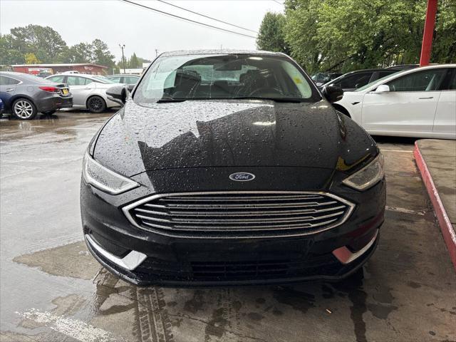 2018 ford fusion se