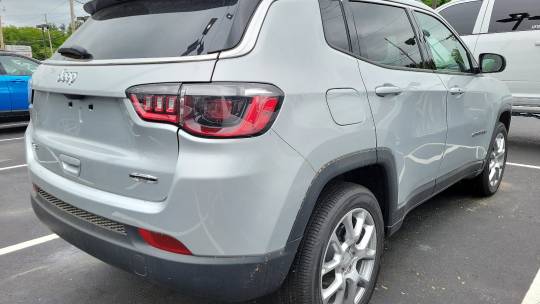 2024 Jeep Compass