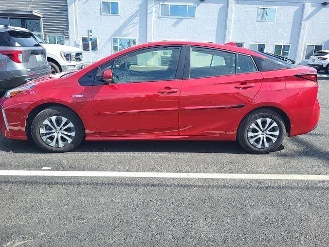 2020 toyota prius xle in spokane, washington