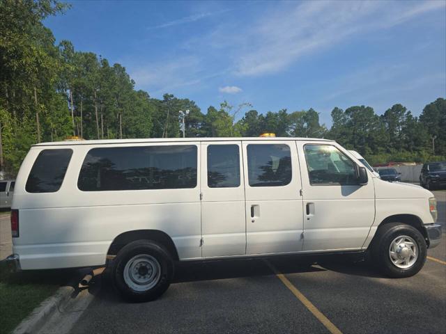 2011 ford e350 super duty xlt