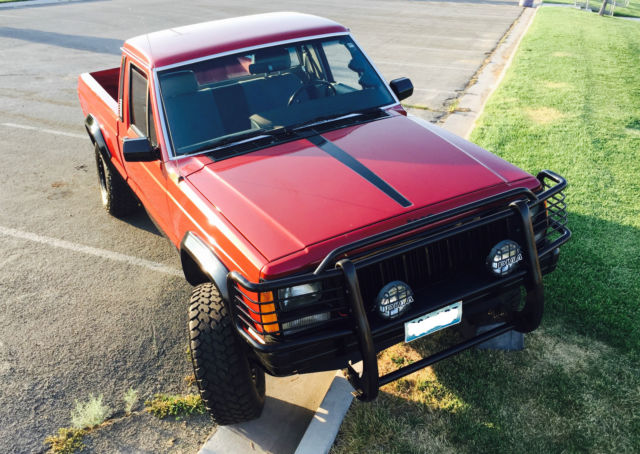 1991 jeep comanche.. freshly rebuilt engine, new ac and interior with bluetooth
