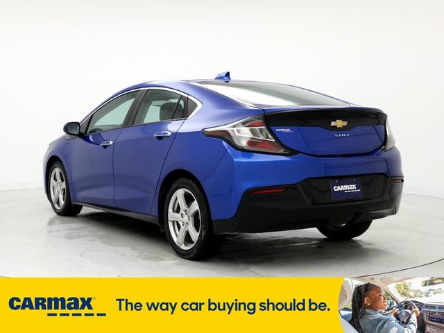 2017 chevrolet volt lt