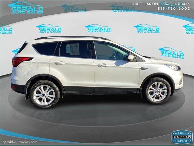 2019 ford escape sel