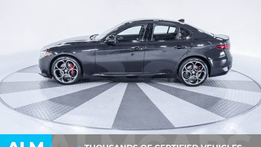 2023 alfa romeo giulia veloce