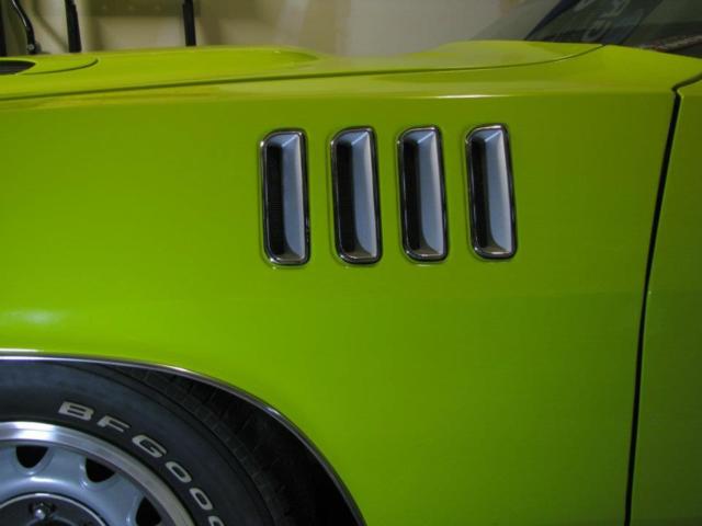 1971 barracuda (cuda clone) 440 six pack 4 speed