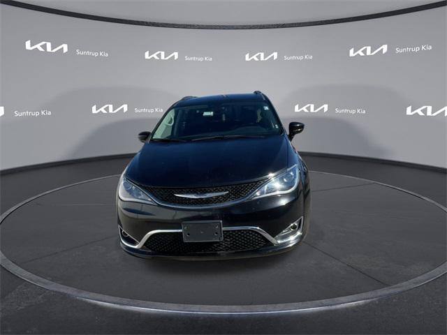 2020 chrysler pacifica touring l