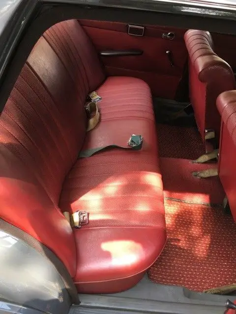 1967 w110 mercedes benz 200d