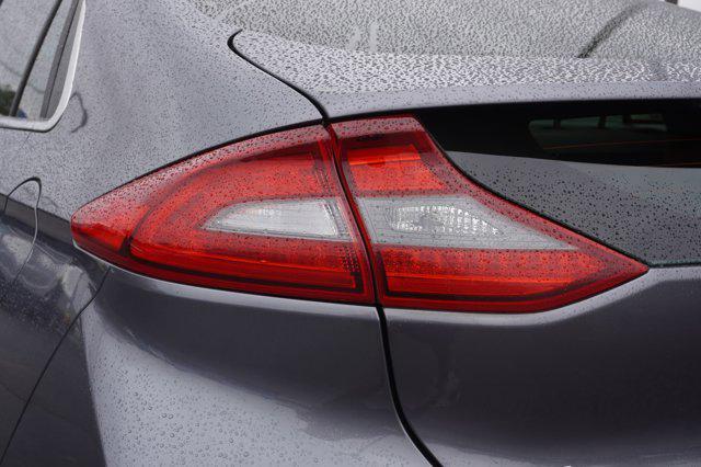 2017 hyundai ioniq hybrid limited
