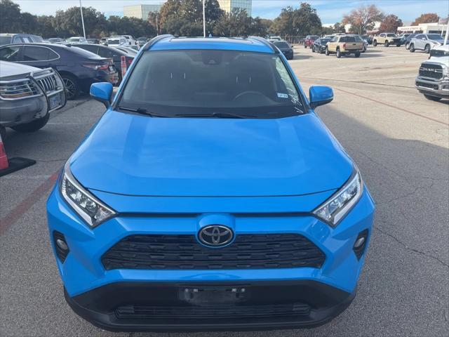 2019 toyota rav4 xle