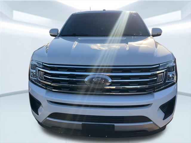 2018 ford expedition xlt