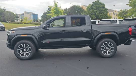 2024 GMC Canyon
