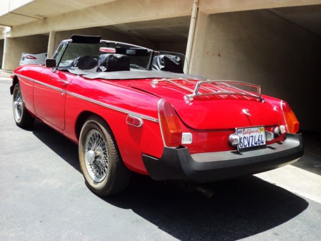 1978 mg mgb red convertible, excellent condition!!