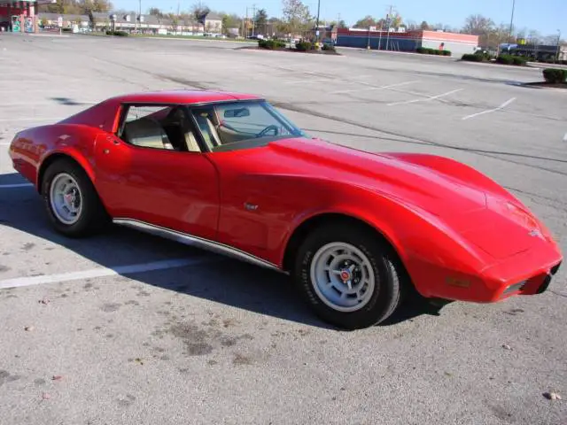 1977 cherolet corvette coupe stingray / sting ray