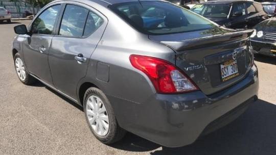2016 nissan versa