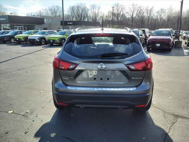 2019 nissan rogue sport sv
