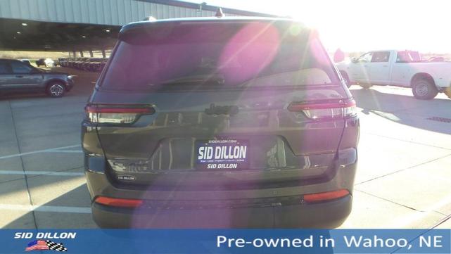 2022 jeep grand cherokee l laredo