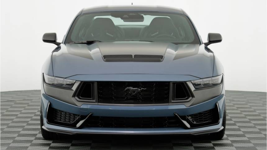 2024 ford mustang dark horse