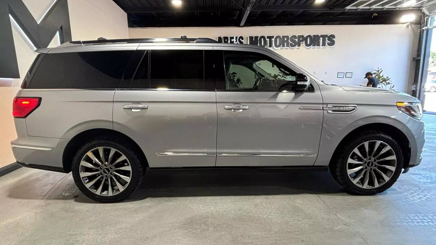 2020 lincoln navigator reserve