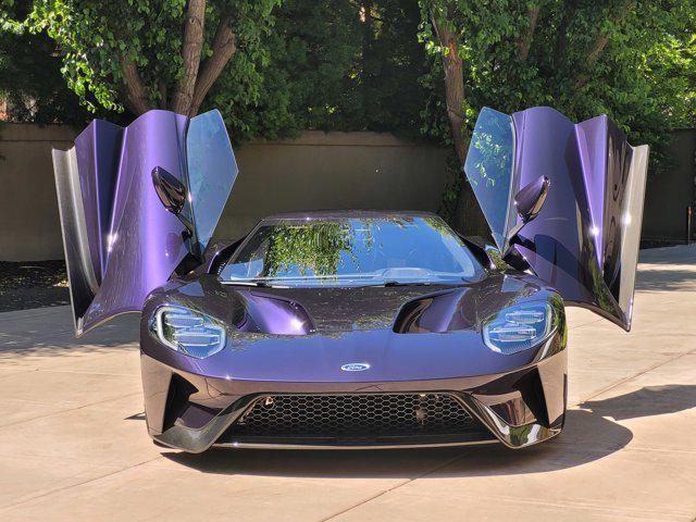 2021 ford gt base