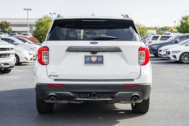 2021 ford explorer xlt