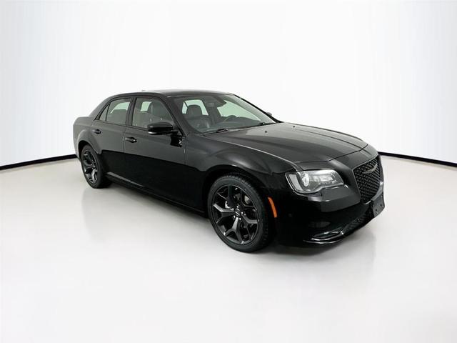 2023 chrysler 300 s