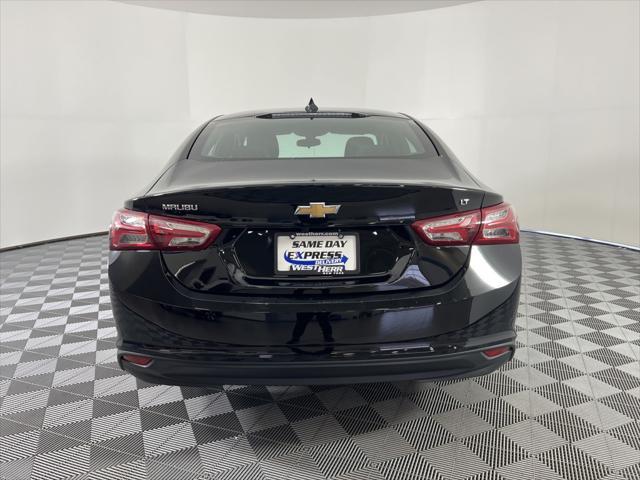 2022 chevrolet malibu fwd lt