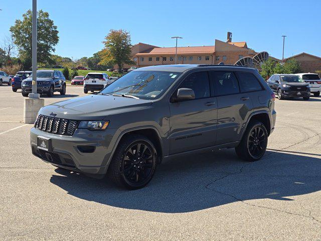 2021 jeep grand cherokee laredo