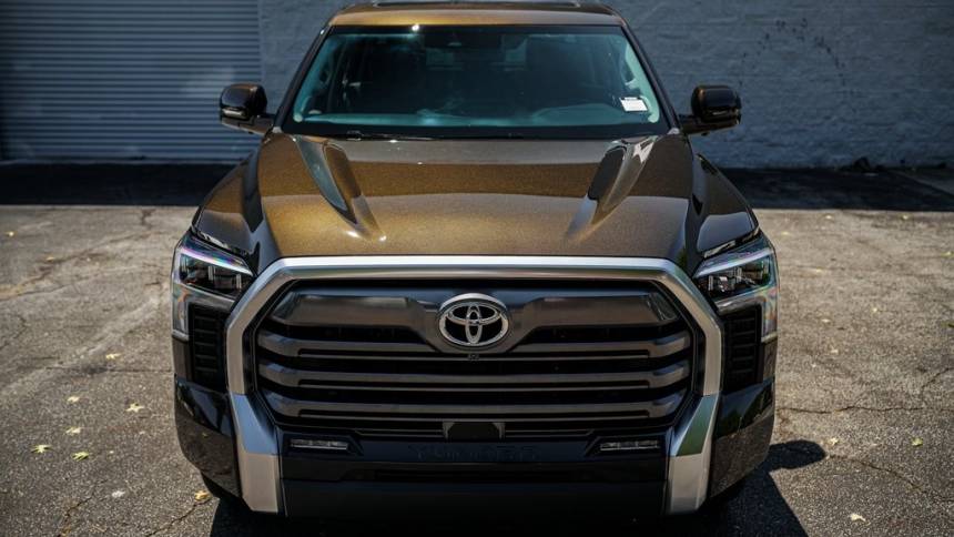 2022 toyota tundra limited
