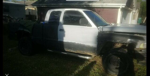 dodge truck 1998 1500