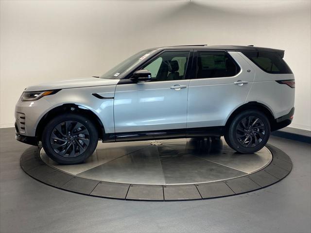 2023 land rover discovery s r-dynamic
