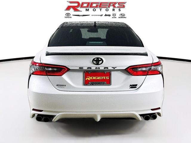 2021 toyota camry xse
