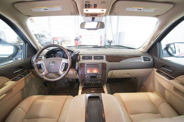 2013 gmc yukon xl denali awd denali xl 4dr suv for sale in anchorage, alaska