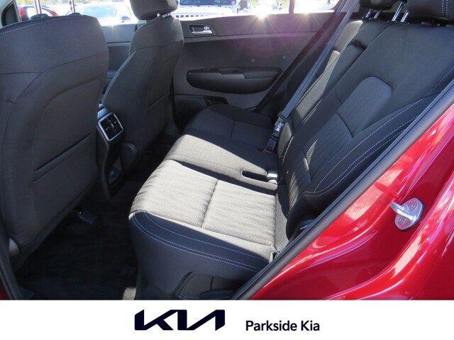 2022 kia sportage lx