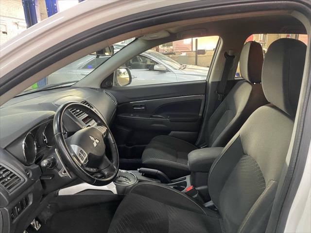 2013 mitsubishi outlander sport le