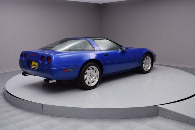 1994 chevrolet corvette base 36,962 miles 2d coupe 5.7l v8 16v 6-speed manual