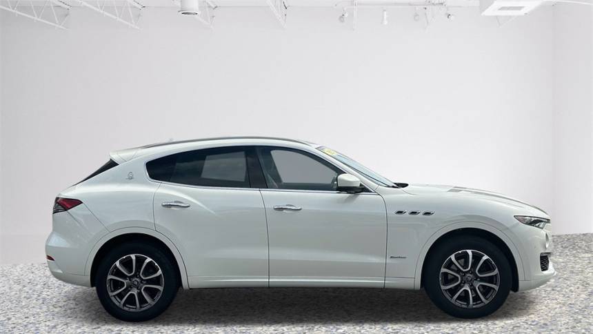 2021 maserati levante granlusso