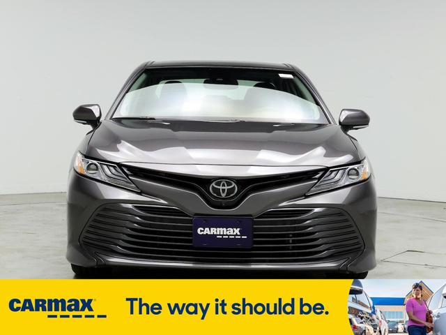 2019 toyota camry xle