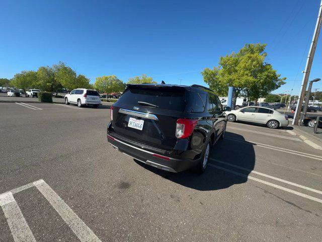 2023 ford explorer xlt