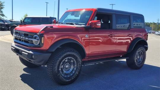 2024 Ford Bronco outer banks