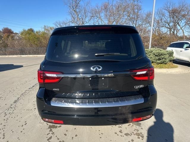 2023 infiniti qx80 premium select