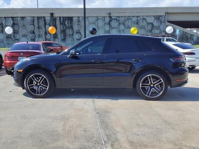 2020 porsche macan base