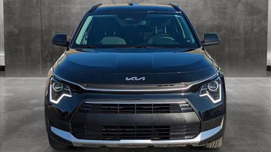 2024 kia niro lx